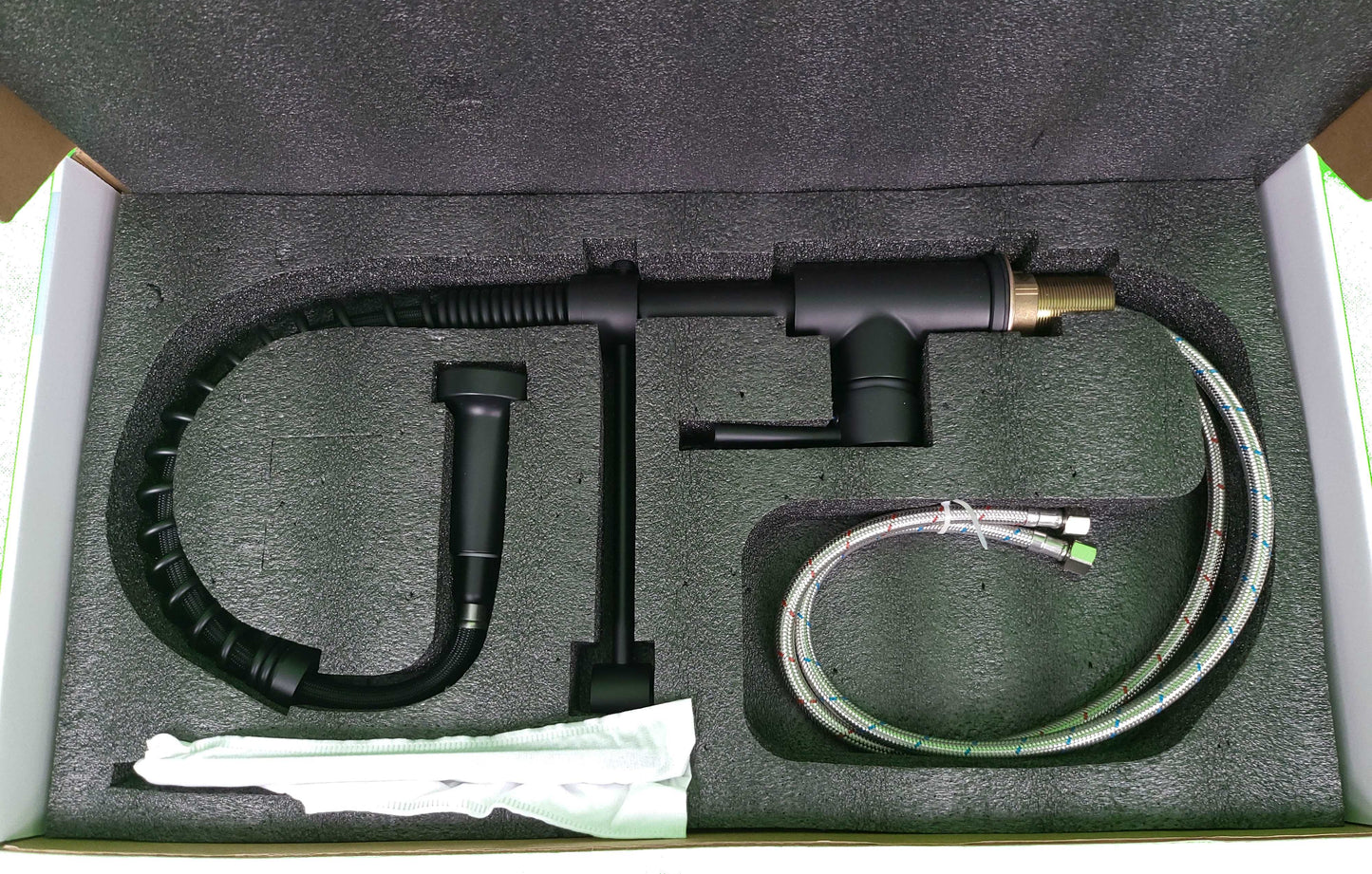 Pulldown Kitchen Faucet - BRÜDERMAIM Döretz - Matte Black - Lead Free Brass - cUPC Certified - Ceramic Cartridge.