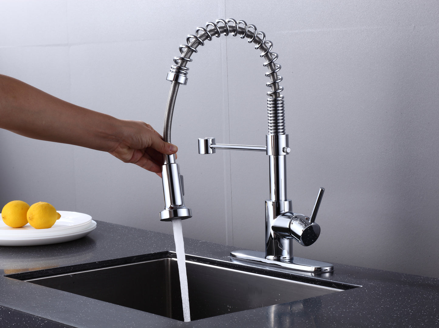 Pulldown Kitchen Faucet - BRÜDERMAIM Döretz - Chrome - Lead Free Brass - cUPC Certified - Ceramic Cartridge.