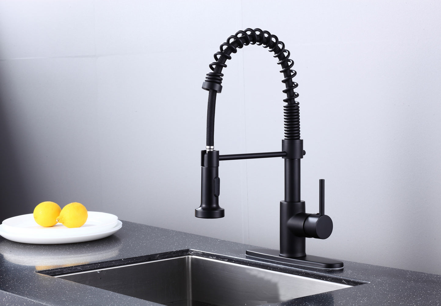 Pulldown Kitchen Faucet - BRÜDERMAIM Döretz - Matte Black - Lead Free Brass - cUPC Certified - Ceramic Cartridge.