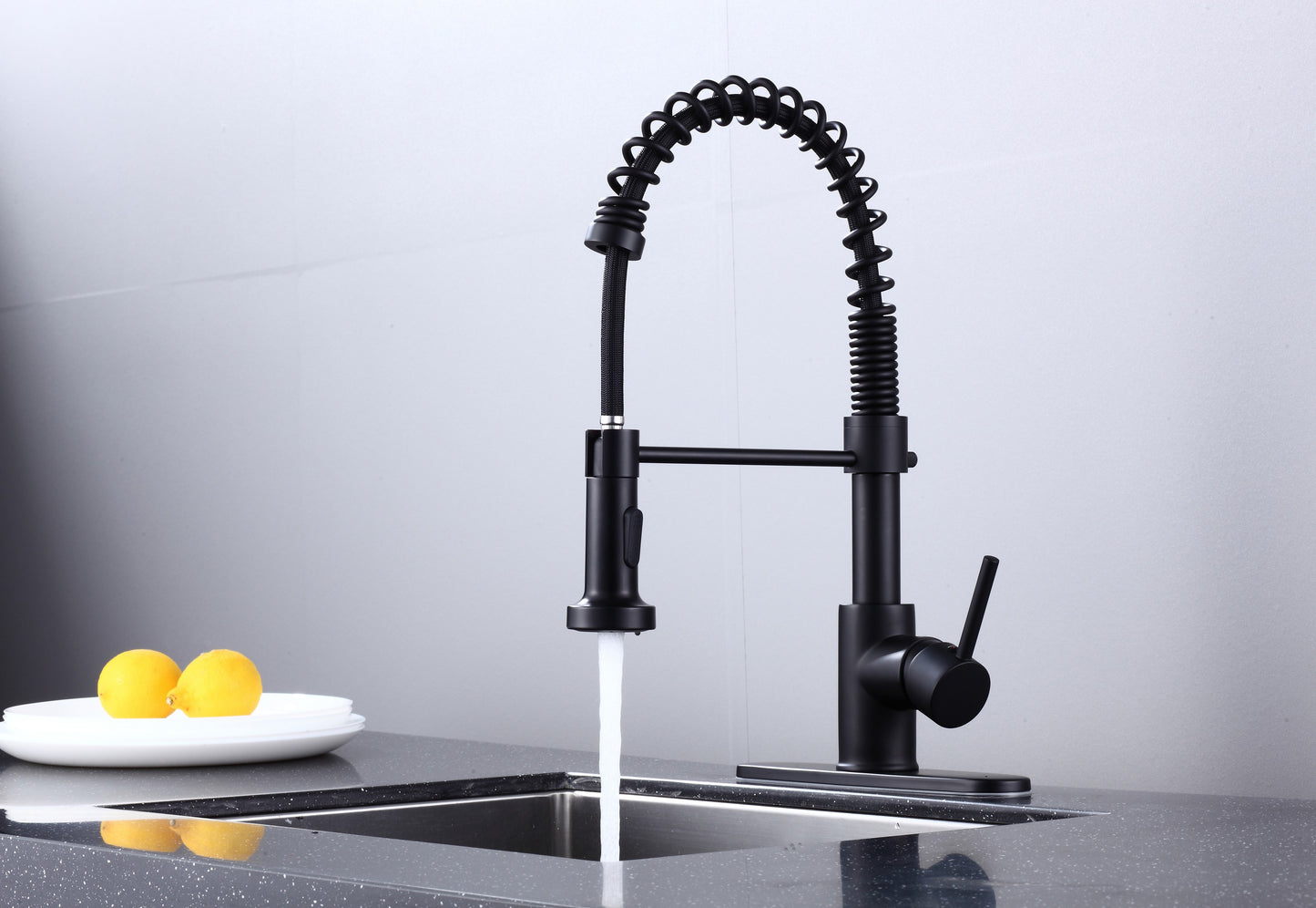 Pulldown Kitchen Faucet - BRÜDERMAIM Döretz - Matte Black - Lead Free Brass - cUPC Certified - Ceramic Cartridge.